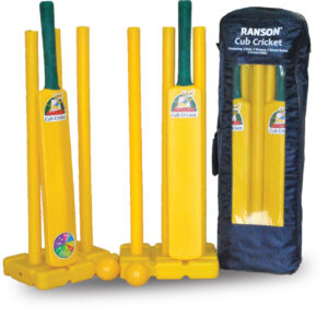 RCE-10137 PLASTIC CUB CRICKET SET DOUBLE.